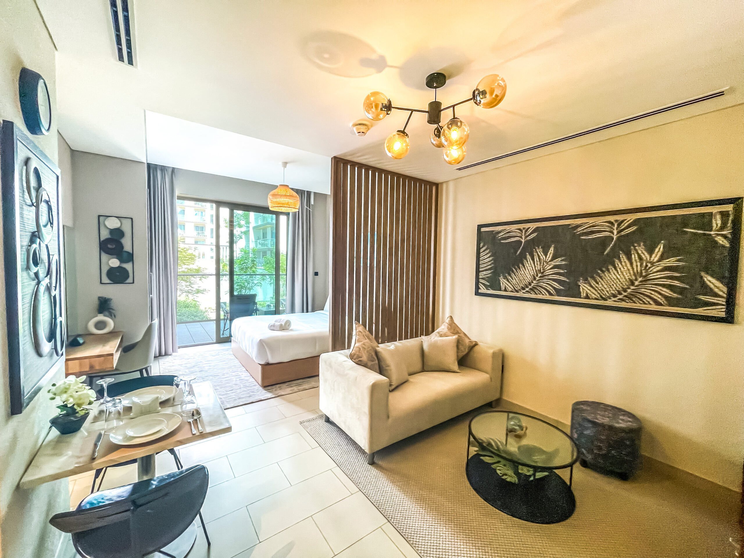 Experience Luxury Getaways: Holiday Rental Homes in Dubai for Your Dream Vacation